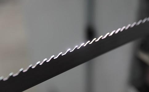 宿迁双金属带锯条产生切削噪音的原因具体有哪些？
